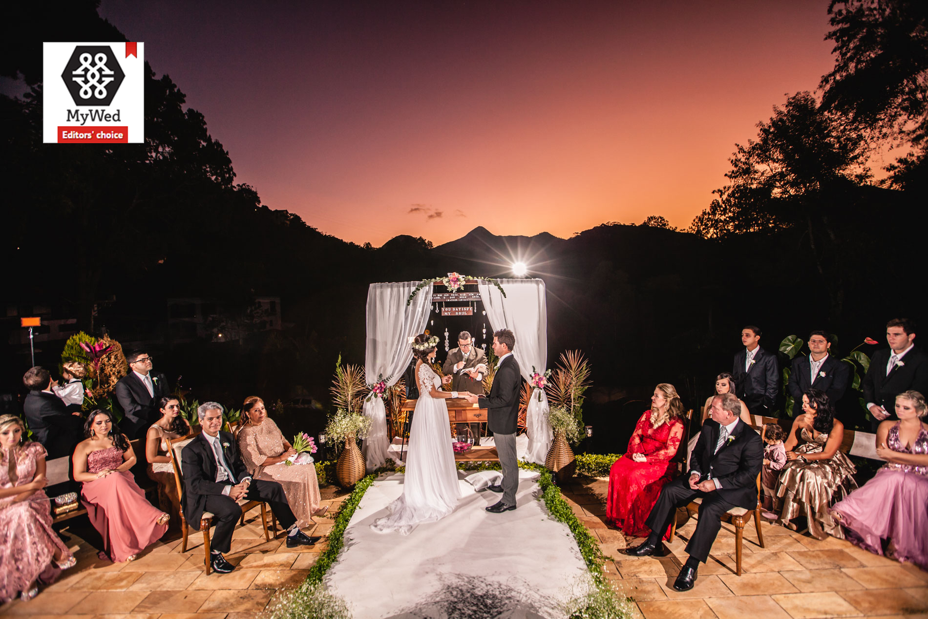 Casamento ao pôr do sol em Teresópolis