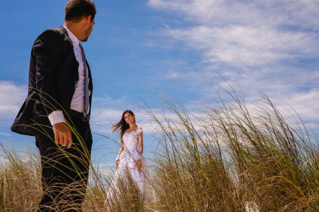 Ensaio pós casamento na praia em Arraial