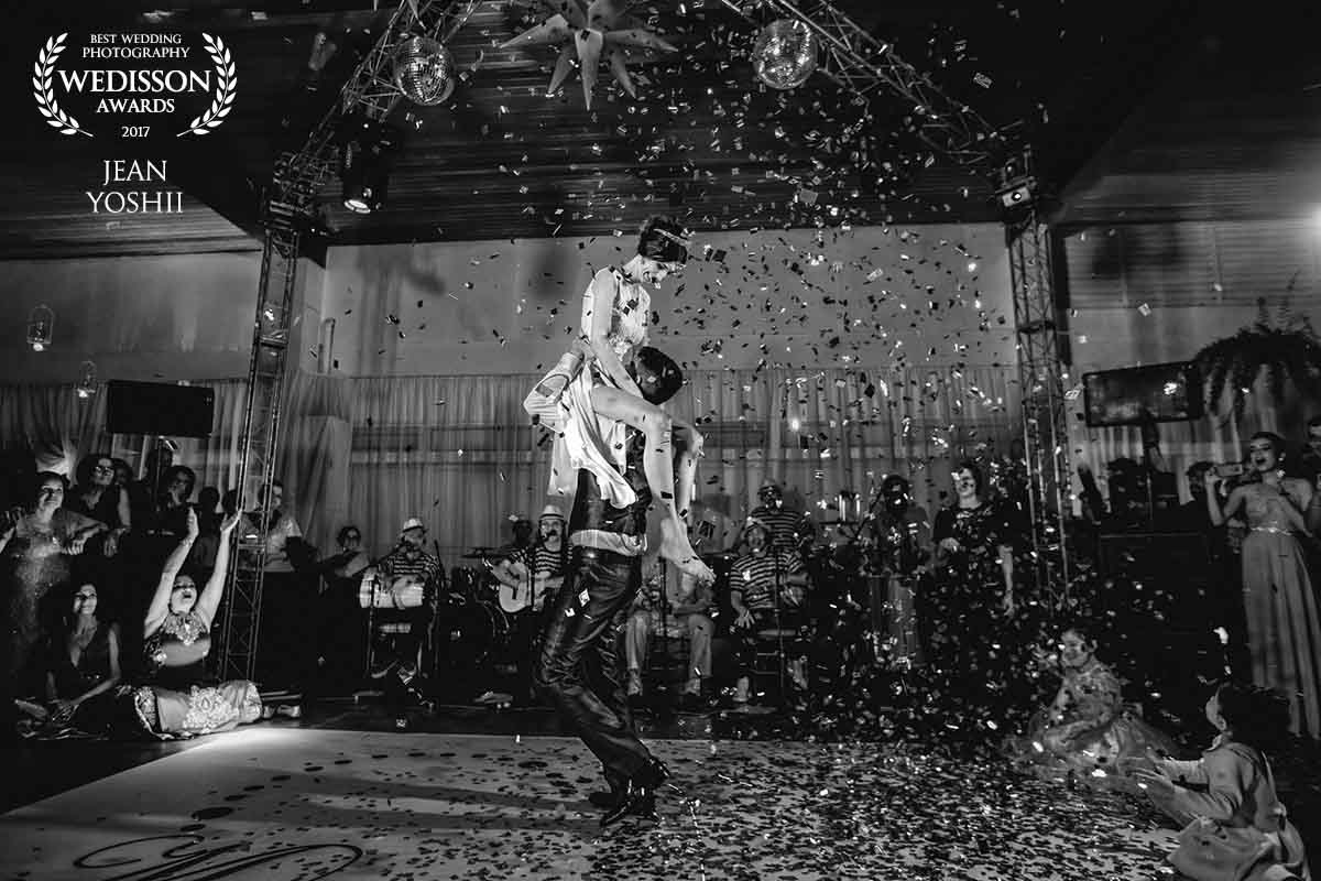 Primeira dança do casal - casamento realizado em teresopolis